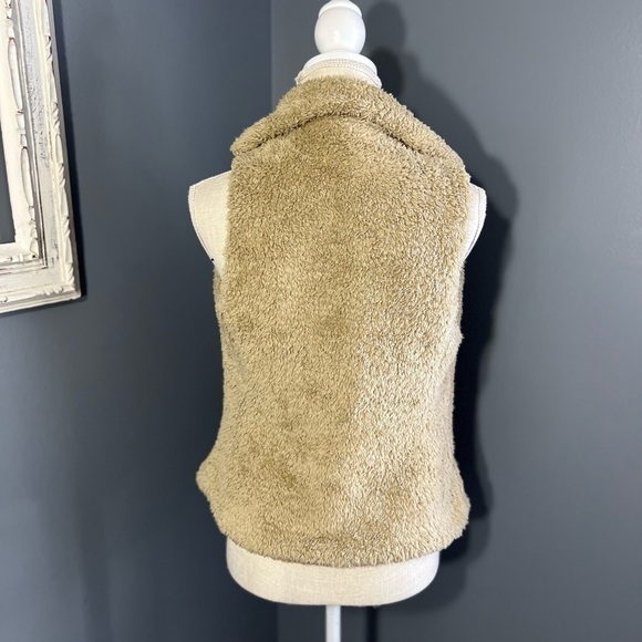 Patagonia Womens Los Gatos Fleece Vest Tan Full Zip Pockets Mock Neck sz XS - Picture 7 of 8